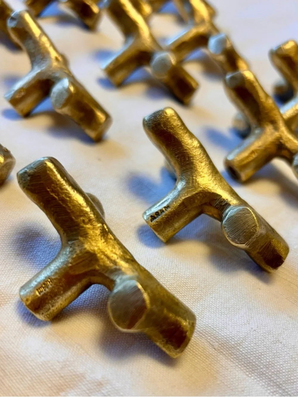 Michael Aram Gold Branch Twig Drawer Cabinet Pulls - Picture 4 of 5